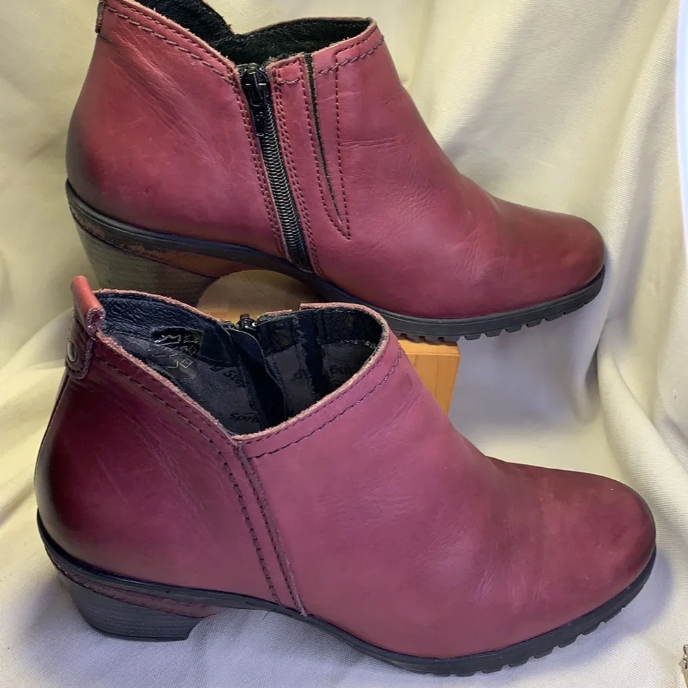 Spring step super soft leather ankle booties